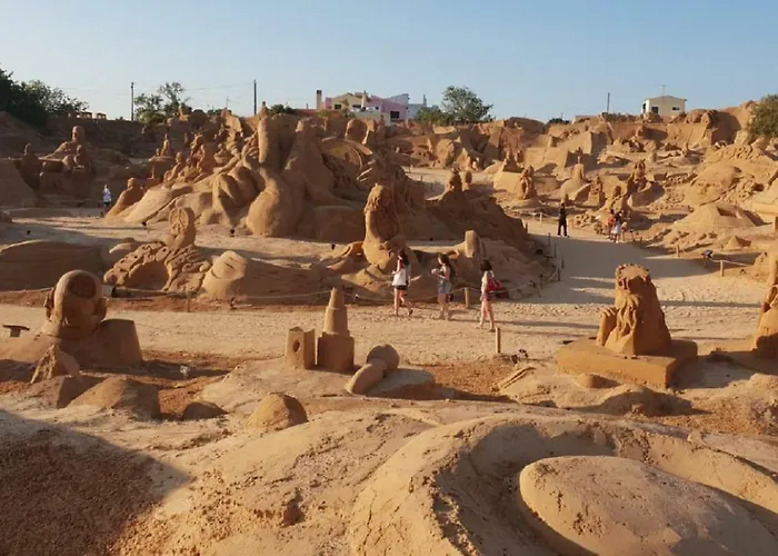 Centrally Located With Pool View