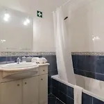 Centrally Located With Pool View Albufeira